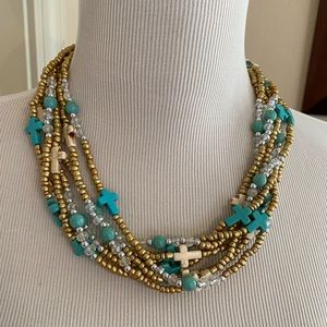Beautiful necklace!! Make a statement!!